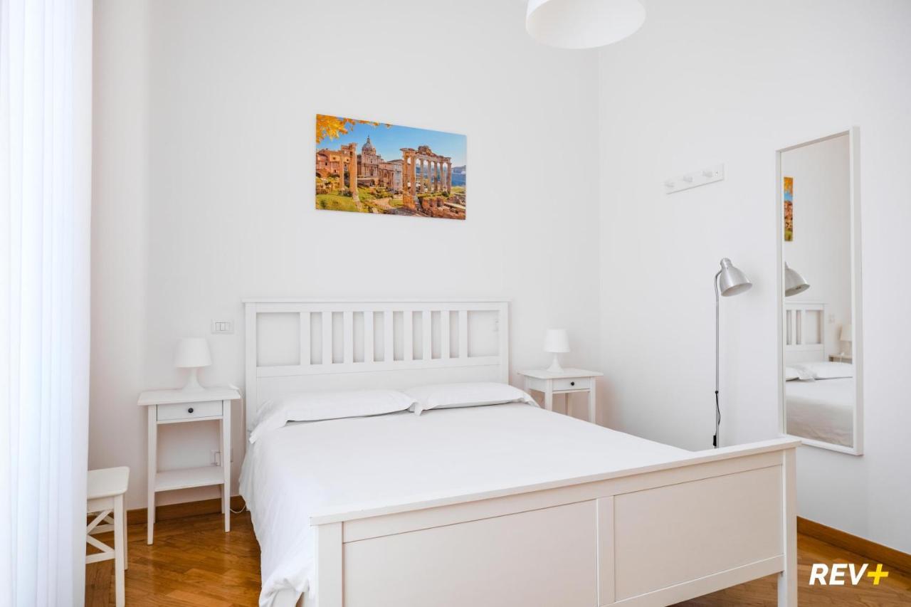 Mecenate Apartment Colosseum روما المظهر الخارجي الصورة